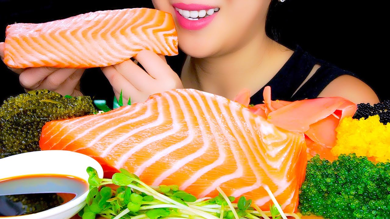 ASMR SUSHI GRADE RAW SALMON SASHIMI SLAB EATING SOUNDS + SEAGRAPES + TOBIKO EGGS | TracyN ASMR