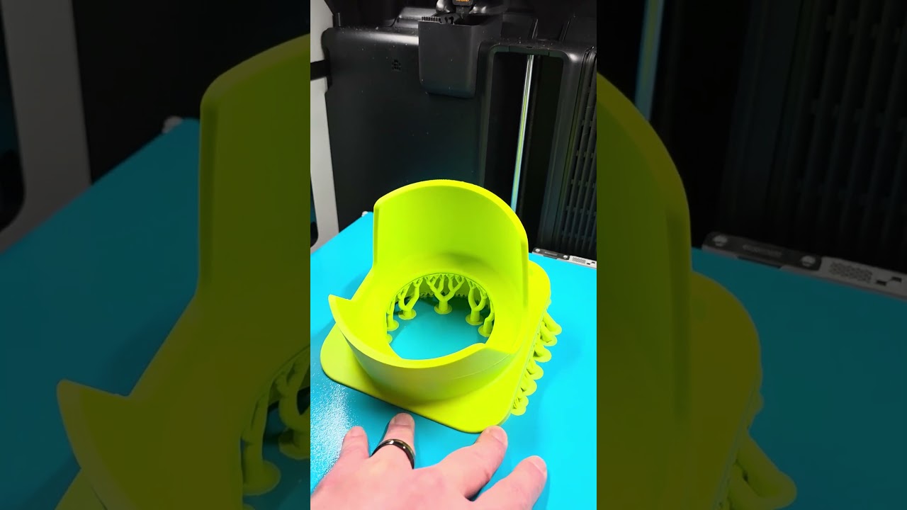H2S from @BambuLab , 5 inch round sand paper holder off #makerworld