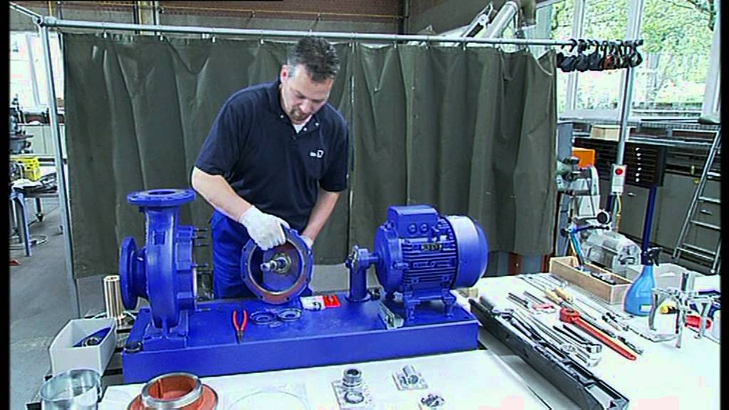 (6 из 10) Монтаж насоса KSB Etanorm: подшипники