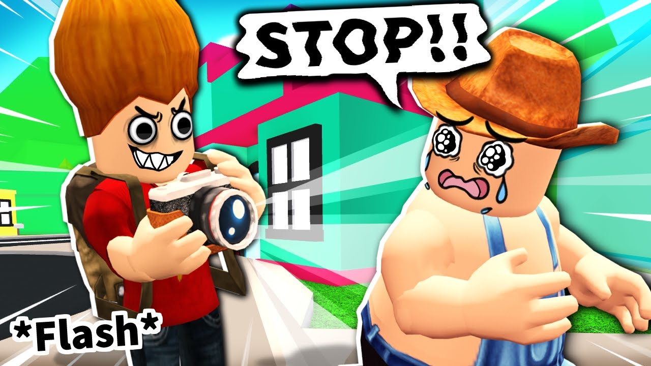 This Roblox guy is creepily taking pictures of people...