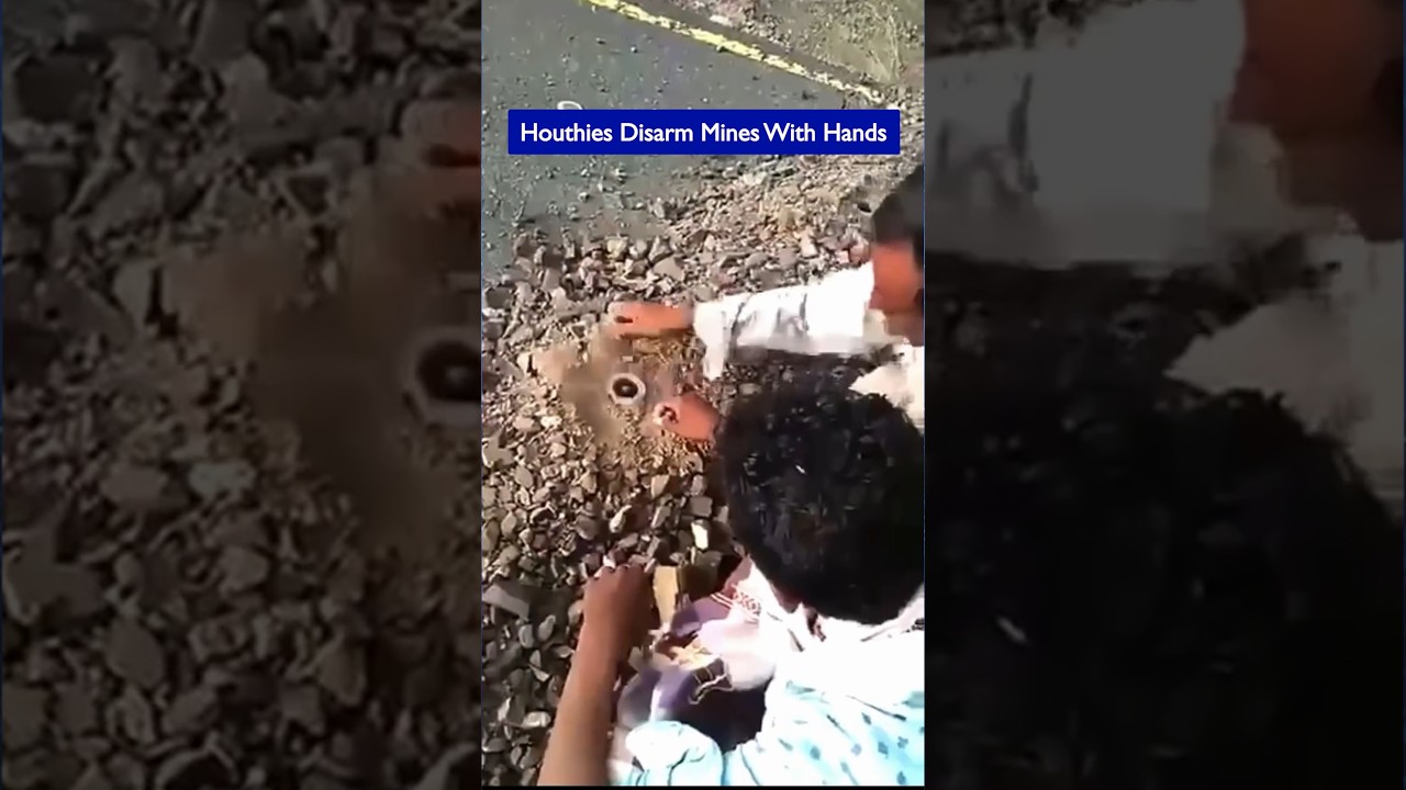 Houthi Rebel Disarms Anti-Tank Mine With His Bare Hands