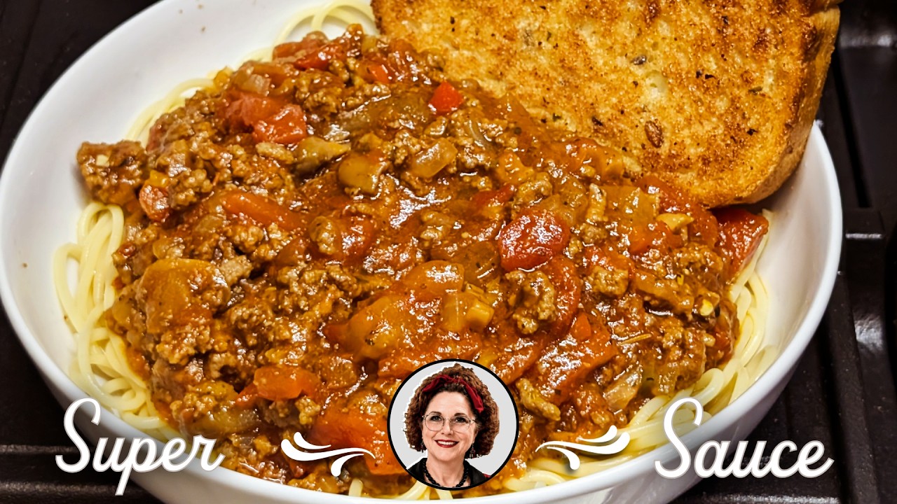 Secret Spaghetti Meat Sauce Recipe  - The BEST Southern Style Spaghetti Sauce!