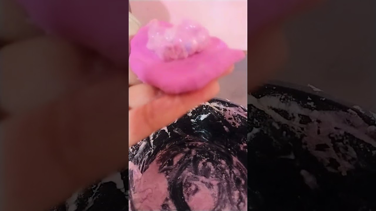 making strawberry mochi slime (ep7)