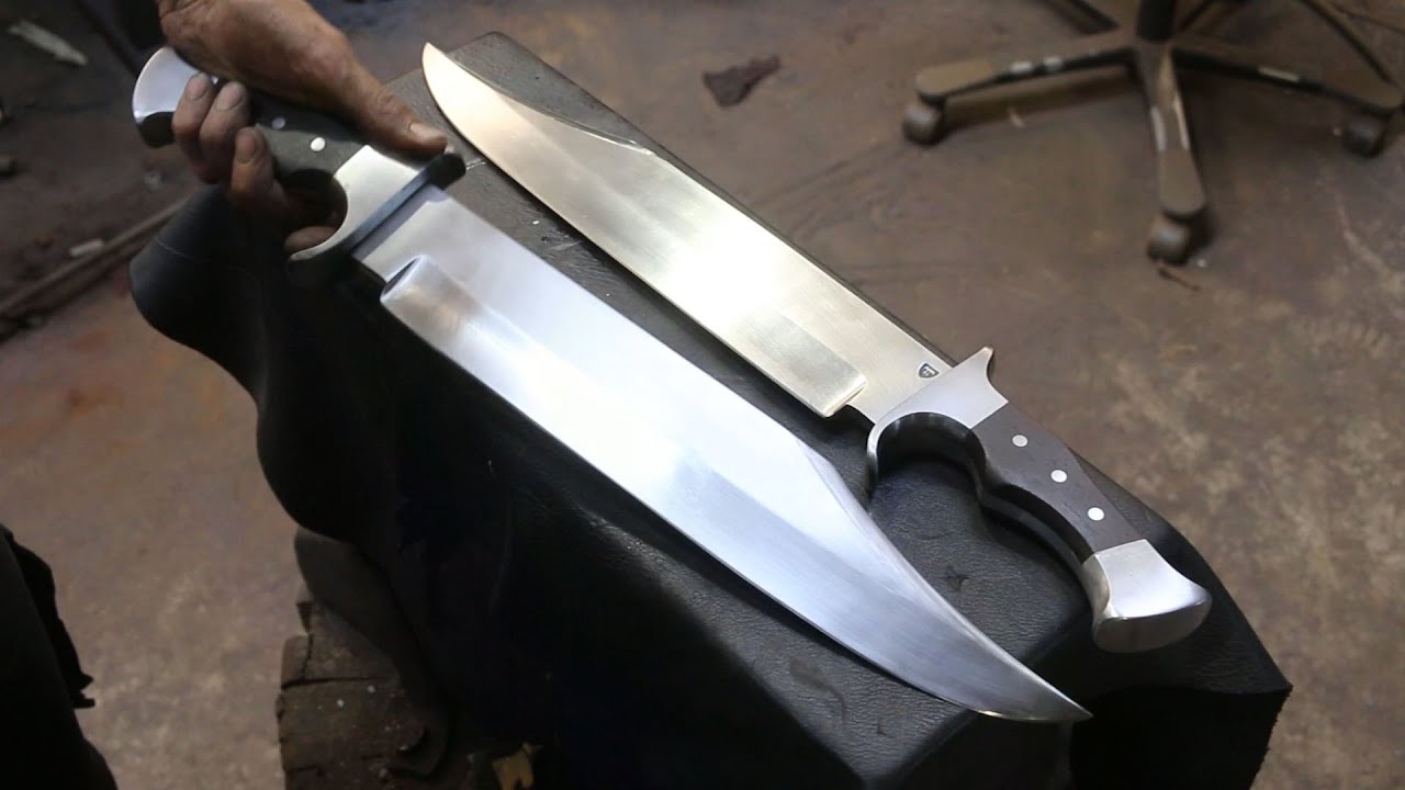 Forging two ultra Bowies, the complete movie.