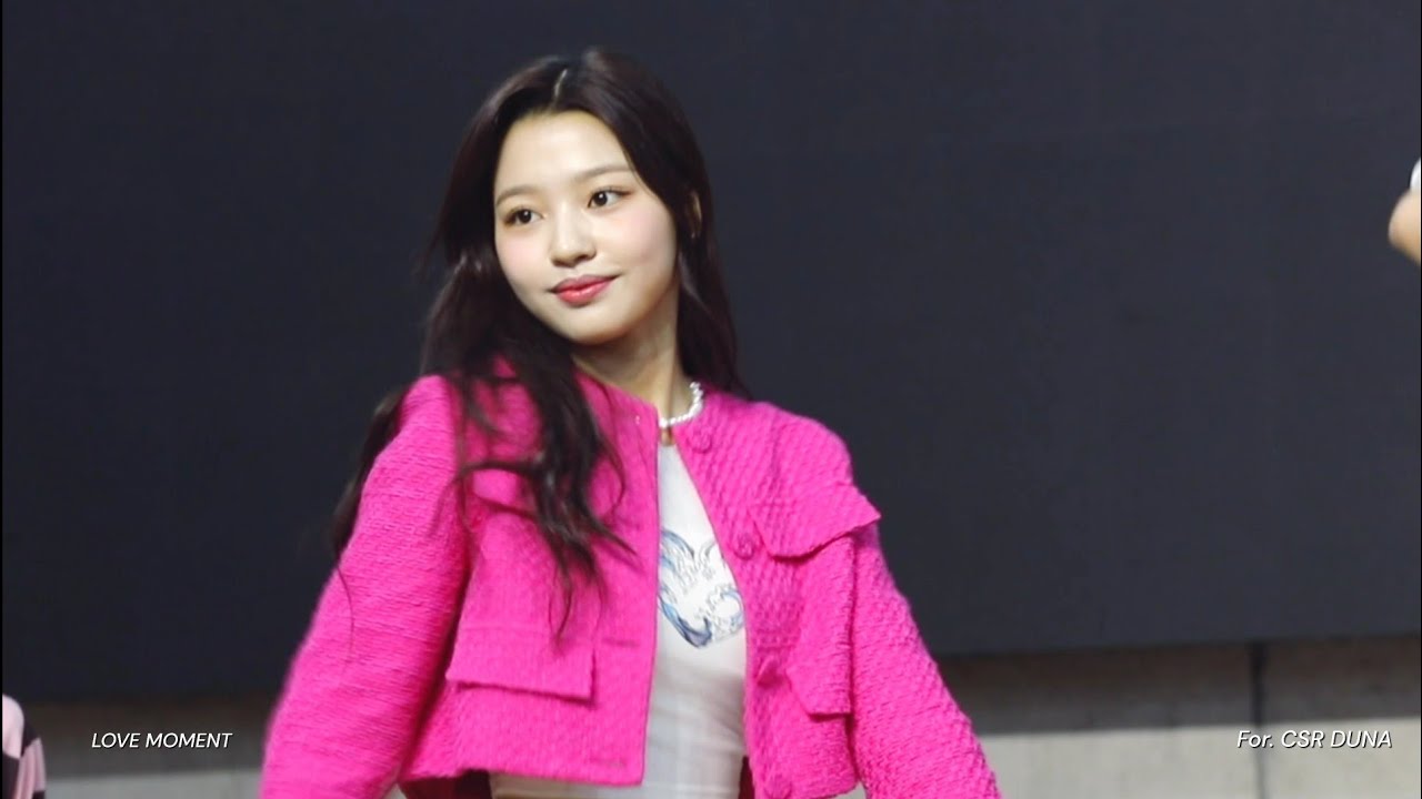 [첫사랑(CSR)/두나] 220902 으랏차 (Euratcha!) 직캠 4K