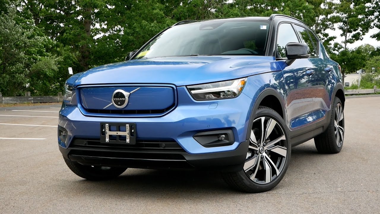 2021 Volvo XC40 Recharge Pure Electric P8 Review - Walk Around and Test Drive