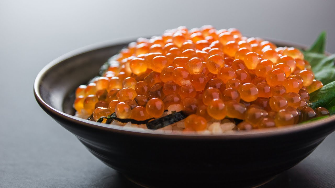 Make ikura from salmon roe
