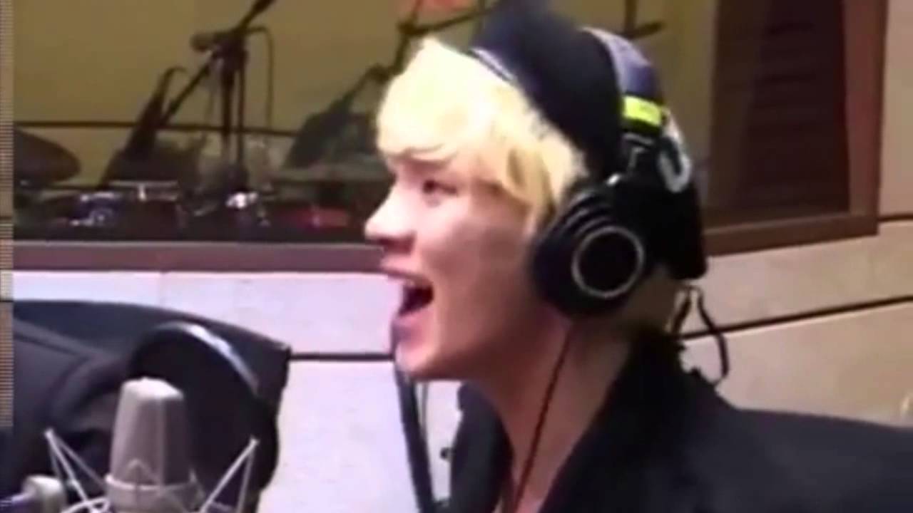 SHINee's Key Laughing