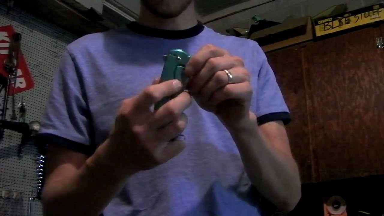 Knifemaking Tuesdays Week 41 - More blades, sanding, ceramic detent