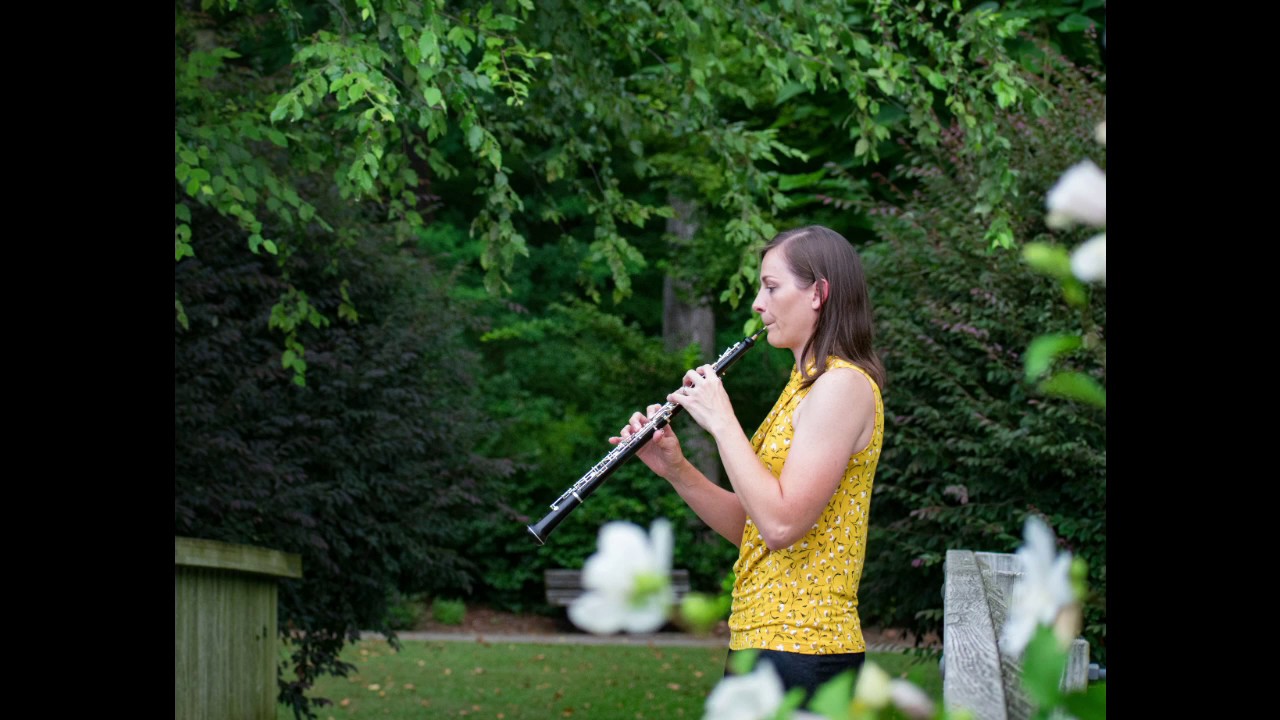 Contemporary French Recital Pieces for Oboe and Piano Mvt 1