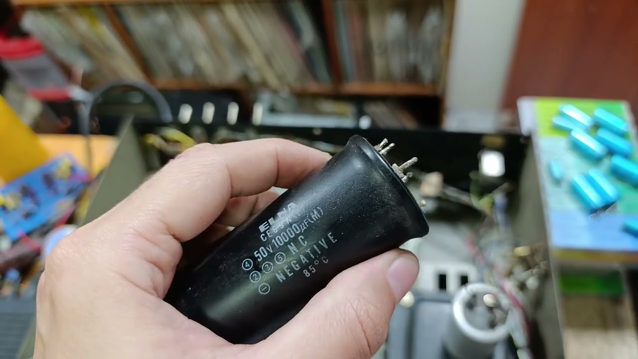 Elegir condensadores, restauración de un amplificador americano 