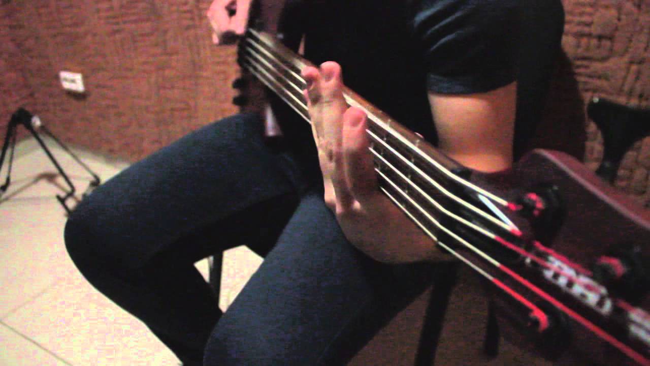 Engrossed - Vicious (feat. Ricky Lee Roper of Osiah) :: Bass guitar cover