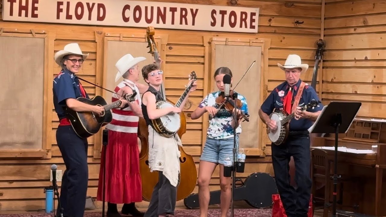 John Brown’s Dream | Hollace Oakes, Margo MacSweeney & Larry Sigmon Light Up the Floyd Country Store