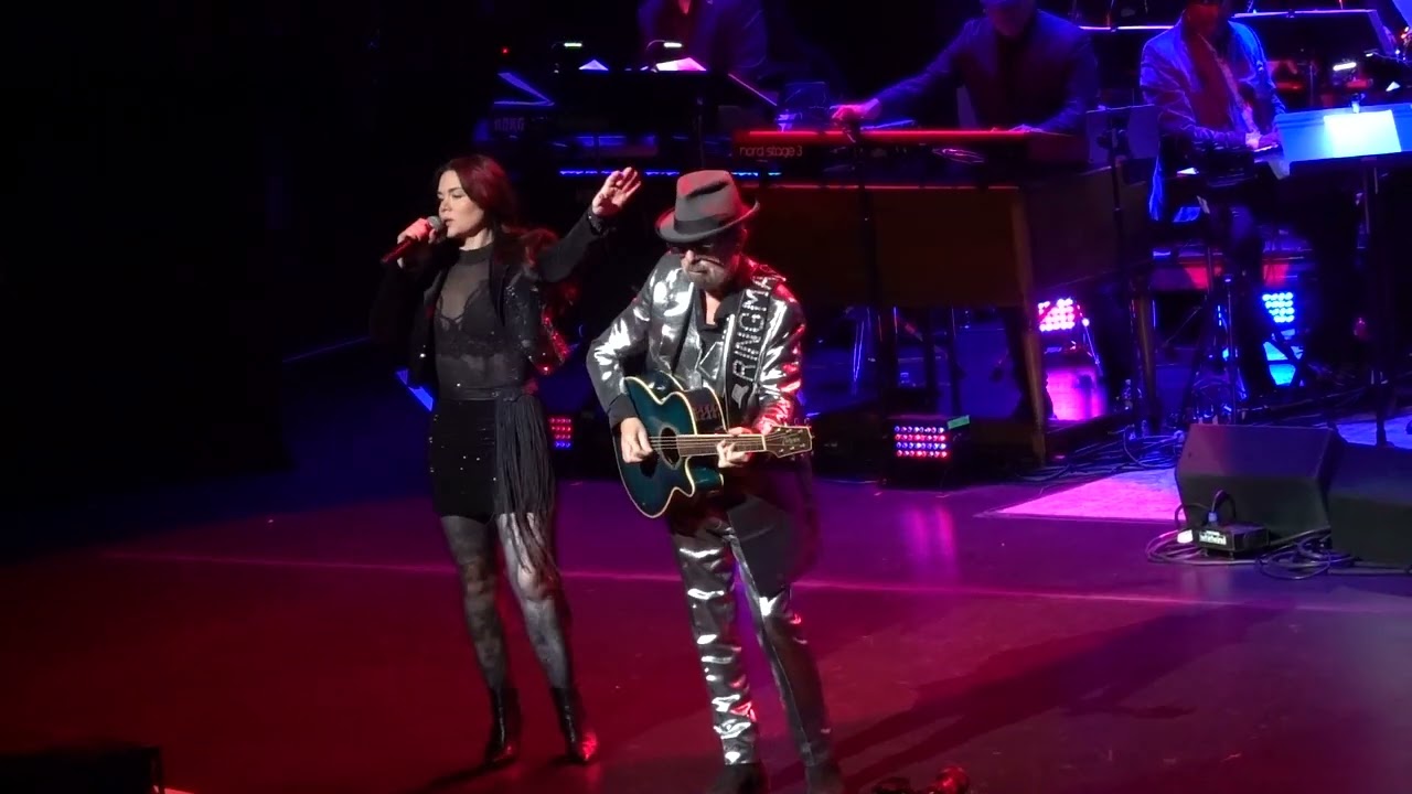 Dave Stewart w/ Vanessa Amorosi -  Here Comes The Rain Again 3-6-25 Beacon Theater, NYC