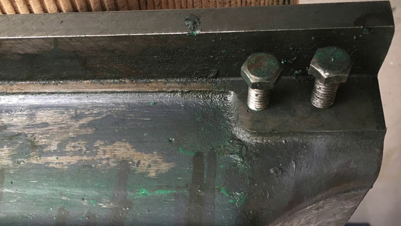 S01E13 Restauración de la bancada del torno Logan. (Episodio 13)