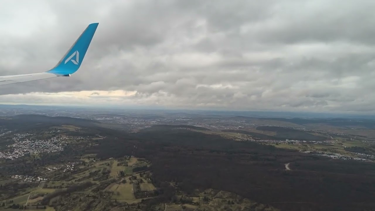 Airplane Landing in Stuttgart ✈️ | Window View & Natural Flight Sounds