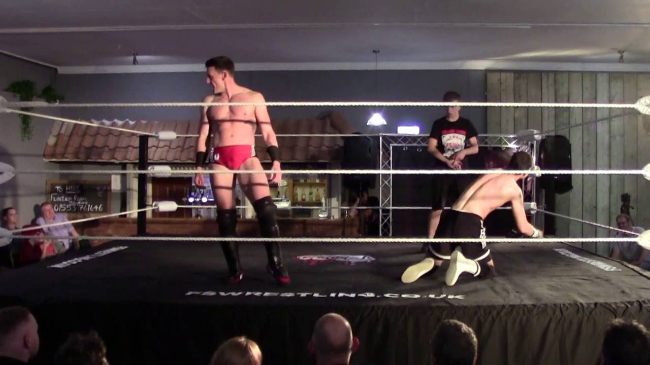 'Dark Wolf' Matt Walters v Tom Falcon
