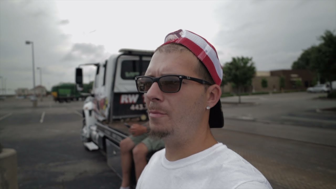 REPO Truck Lift SNAPPED While Loaded With A Truck . MUST SEE!!