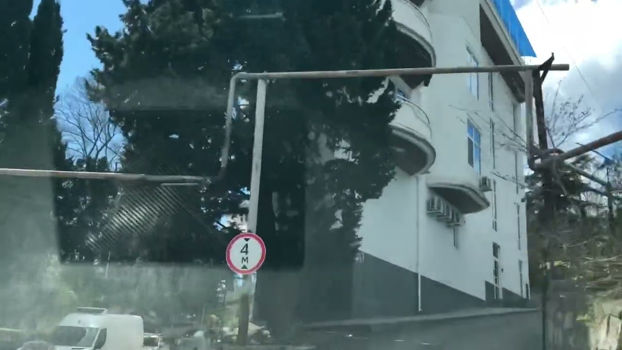 Улочки пгт. Ливадия. Виноградная, Батурина. 20.04.22. Крым. Crimea. Livadia. Yalta.