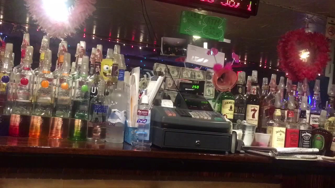 Inside New York Bar