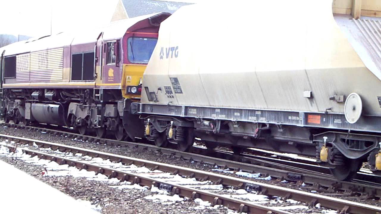 66085 DBSchenker at Buxton URS sidings hauling VTG JGA hoppers 10/03/2013