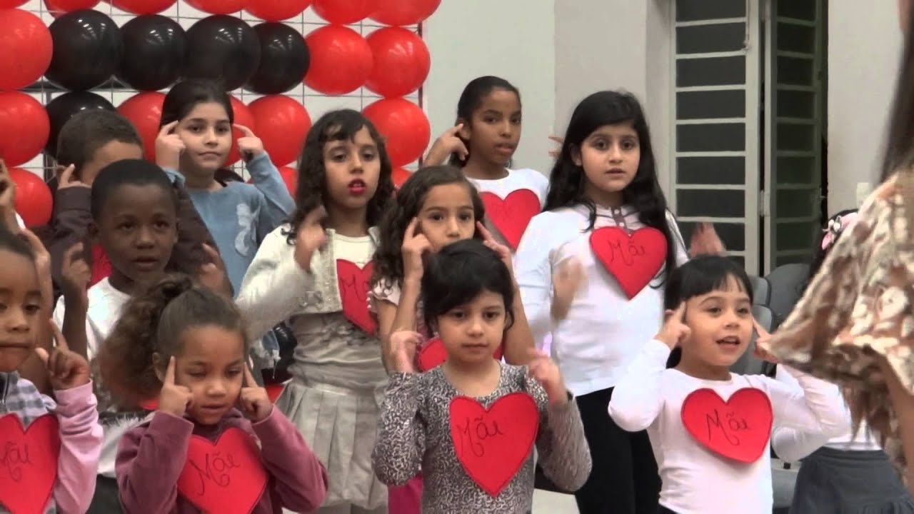 Crianças, Homenagem dia das mães - Amor de mãe