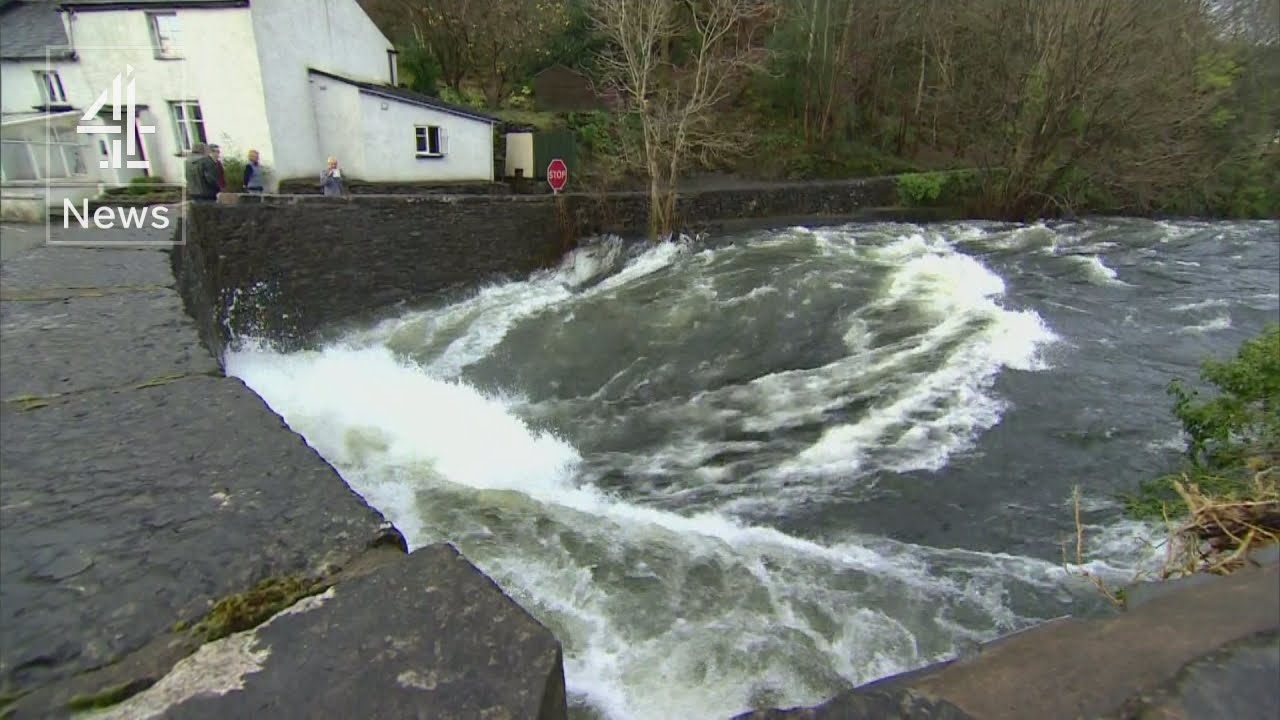 Storm Desmond: chaos continues in Cumbria