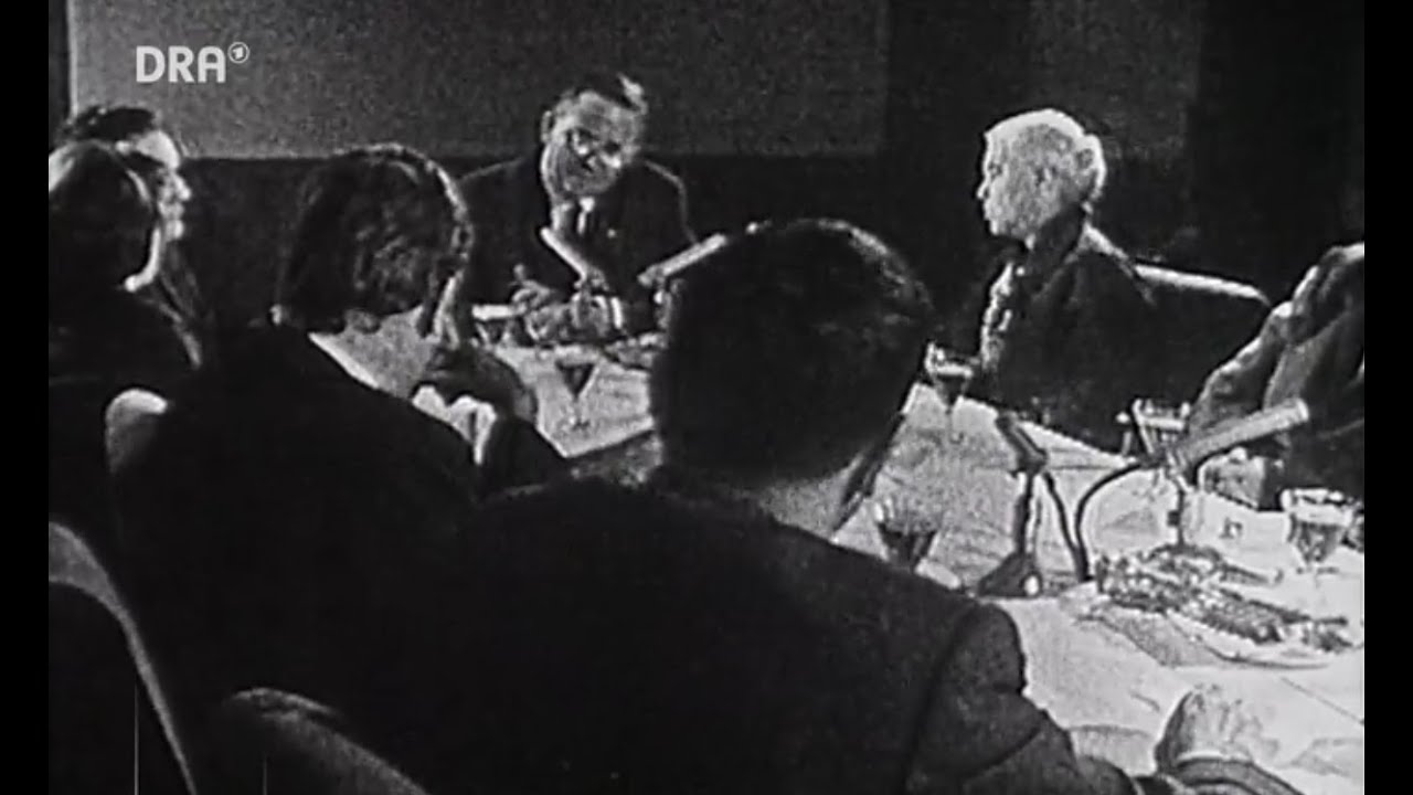 Literarische Diskussionsrunde mit Schnitzler, Seghers, Neruda, Ana, Markow, Bessie und P. Weiss