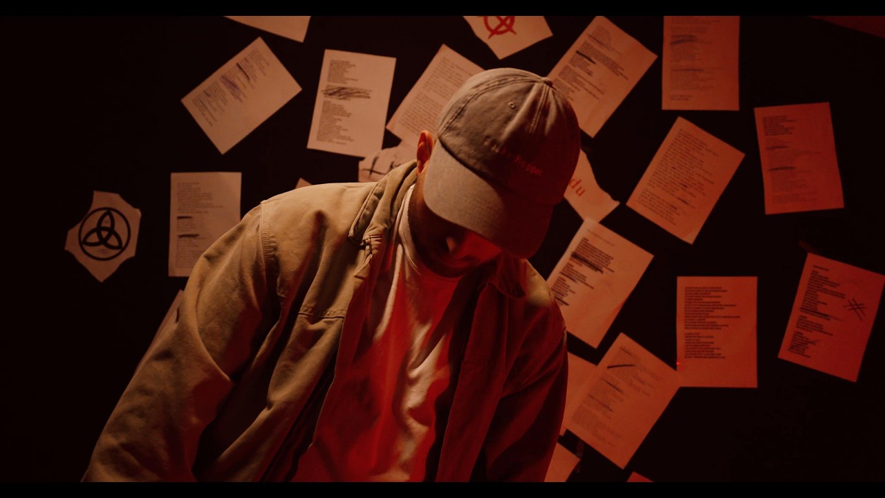 Lieni &ndash; Kaputt (Official Video)