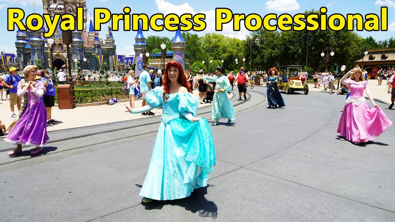 Royal Princess Processional at Magic Kingdom - Princesses Walking & on Omnibus (Rare), Multi-Angle