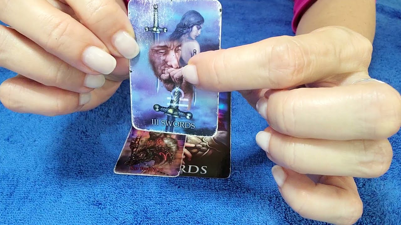 VIRGO - THEY HAVEN'T GIVEN UP YET! 💝 ⚖ DECEMBER 2021 TAROT READING
