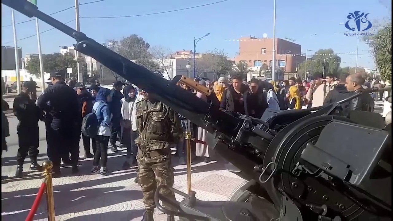 أم البواقي : أيام إعلامية حول قوات الدفاع الجوي عن الإقليم