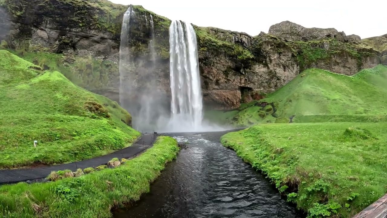 Seljalandsfoss & Gljufrabui Iceland Waterfall Hike