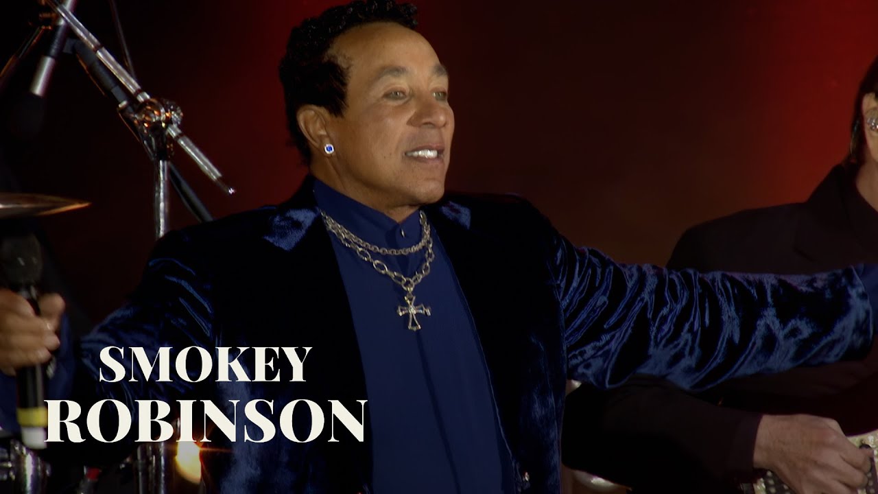 Smokey Robinson - The Tracks Of My Tears (Live in Hyde Park, March 16th, 2014)