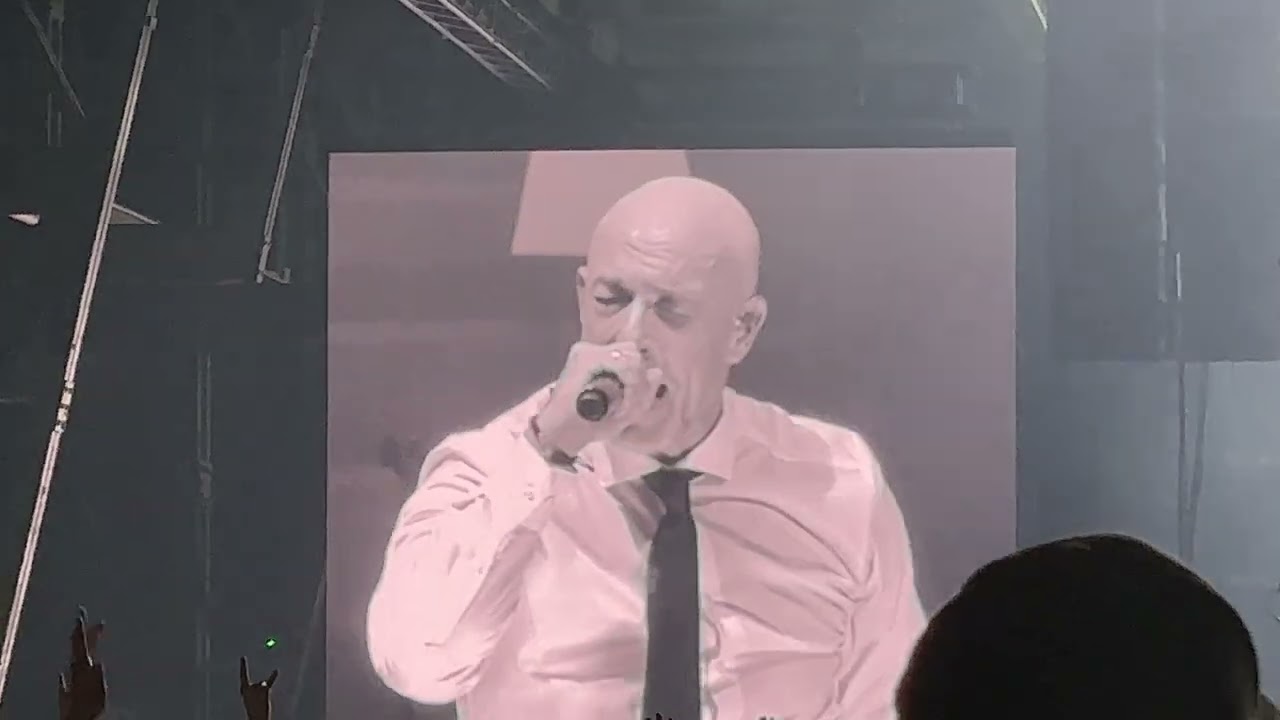 Unheilig live in München Zenith  18.12.25  - Maschine 