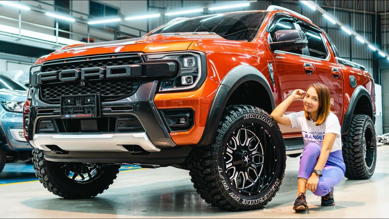 รีวิว Ford Ranger Wildtrak Bi-Turbo 4x4 แต่งจัดเต็ม ล้อ 20 นิ้ว ยก 2 ยาง MT แบบโหดๆพร้อมลุย