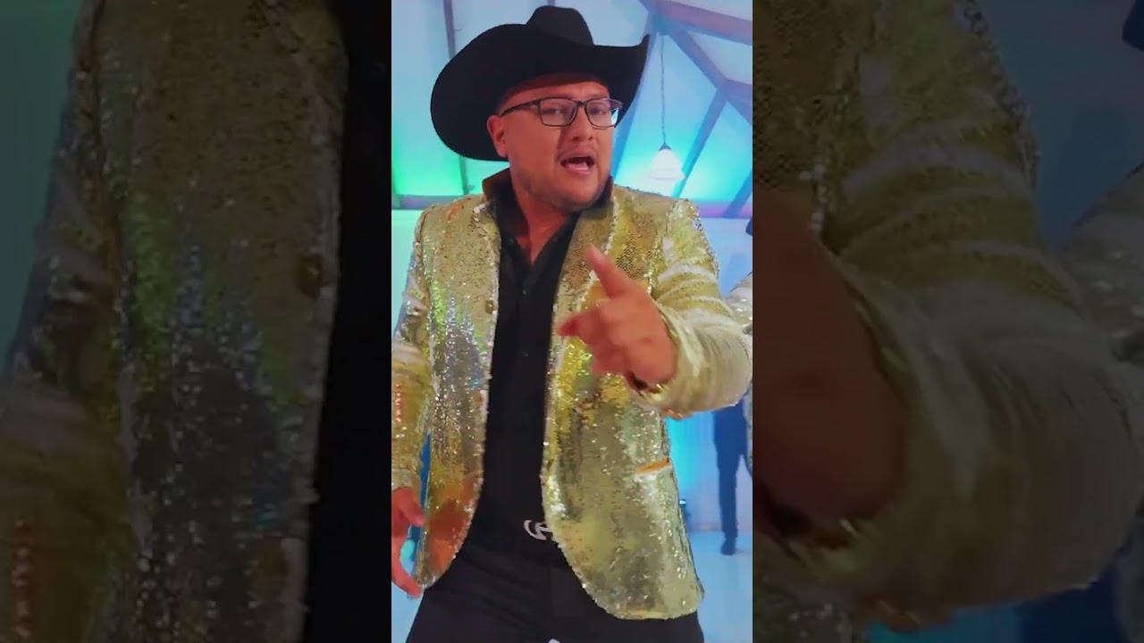 De Estreno En Estreno - Los Bacanes Del Sur (Video Oficial)