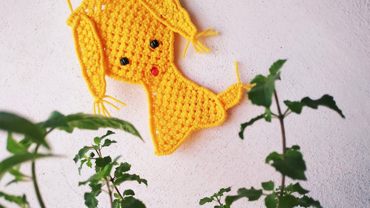 Macrame 🐶🐾  Dog With Mobile Pocket Wall Hanging Tutorial !! Paracord Dog Mobile  Wall Hanging
