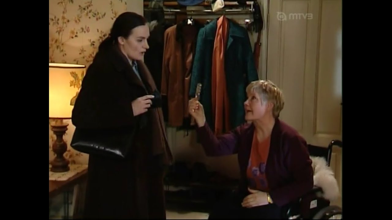 Salkkarit - Lauran lääkeriippuvuus & Ulla löytää Lauran lääkkeet 4 (2006)
