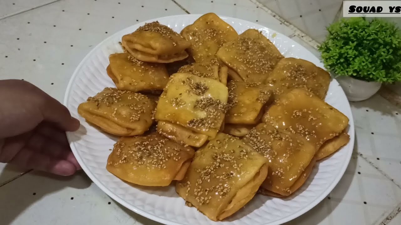 رغيفات معسلين مقرمشين و مورقين بدون بيض بطريقة سهلة و سريعة و كتخرج كمية كبيرة 
