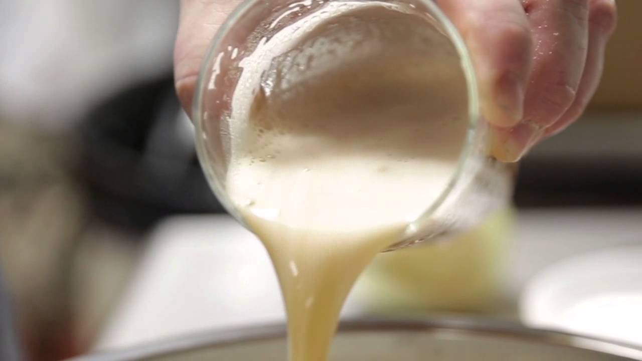 How to make crispy beer battered onion rings