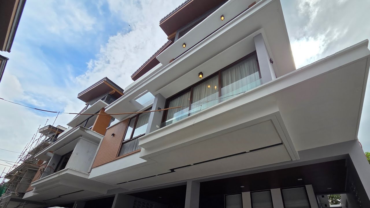 Tour#470: 3 Storey House And Lot for Sale in NEW MANILA with Attic