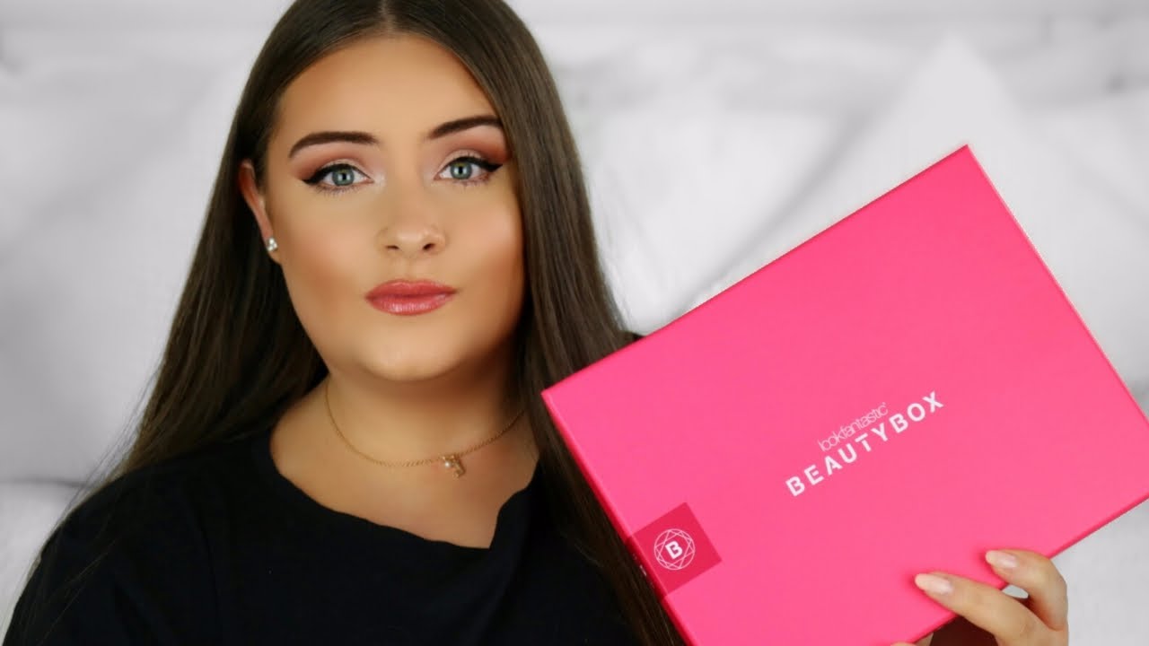 Look Fantastic February 2020 Beauty Box Unboxing