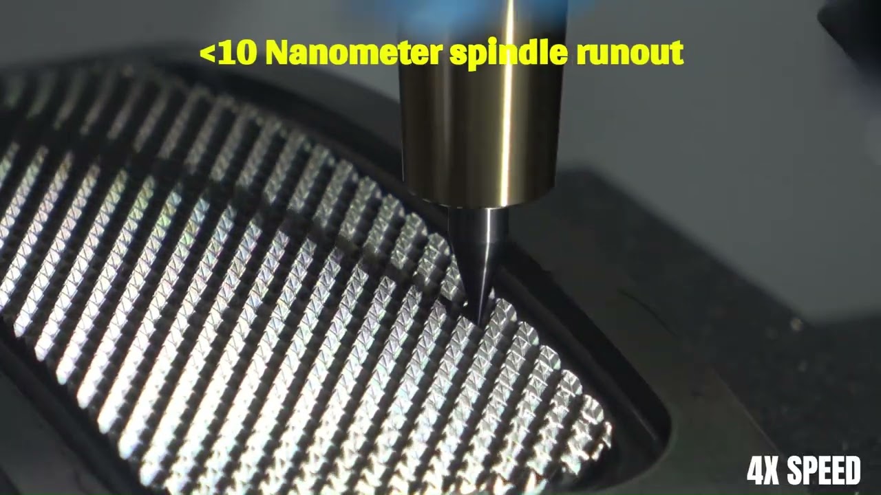 Shibaura Machine UVM-450D(5AH) | 6-Axis Reflector Mold Carving