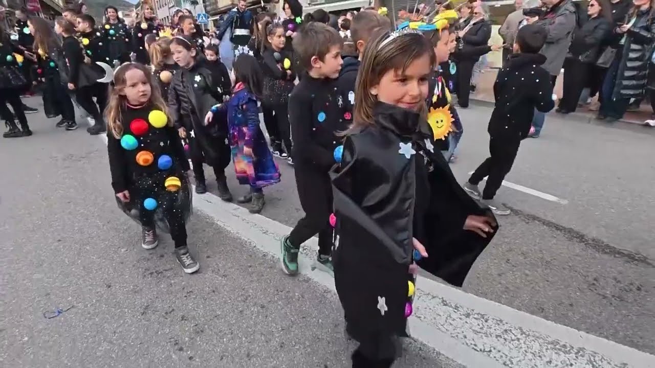 Carnaval a Puig-reig 2026 resum a la Plaça de la Creu