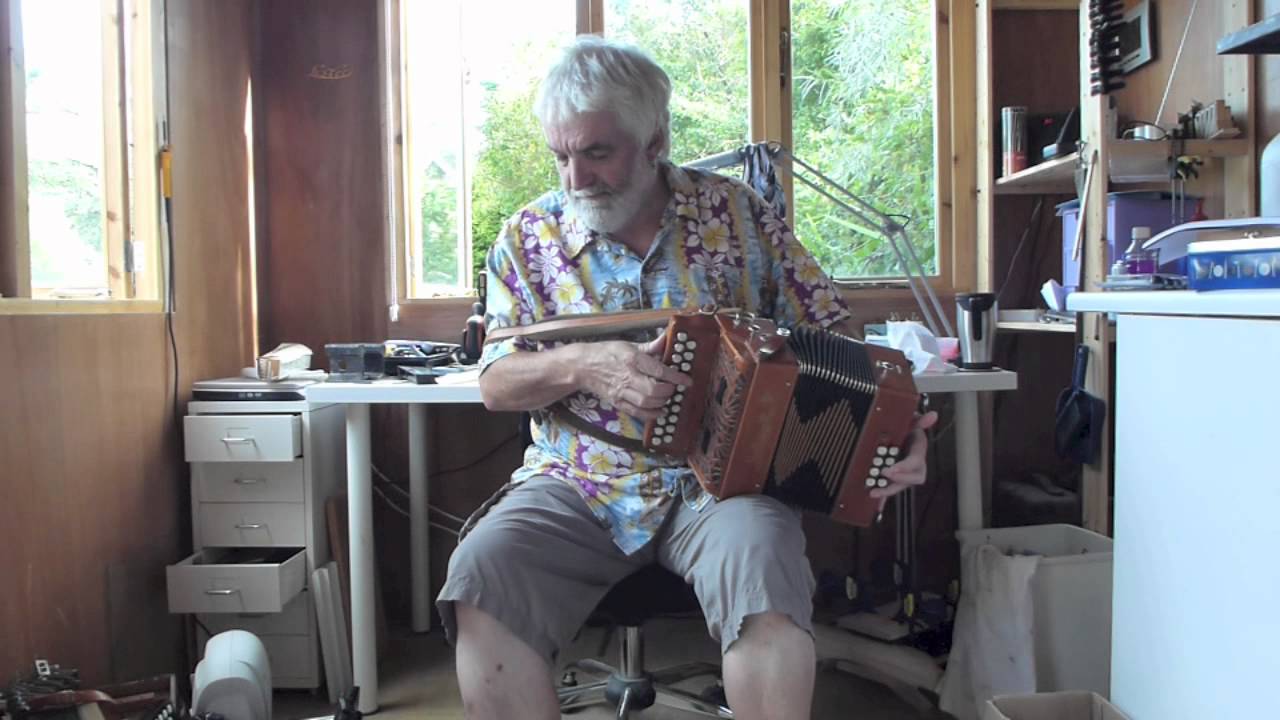 The Blossom and the Rain - Lester - Melodeon