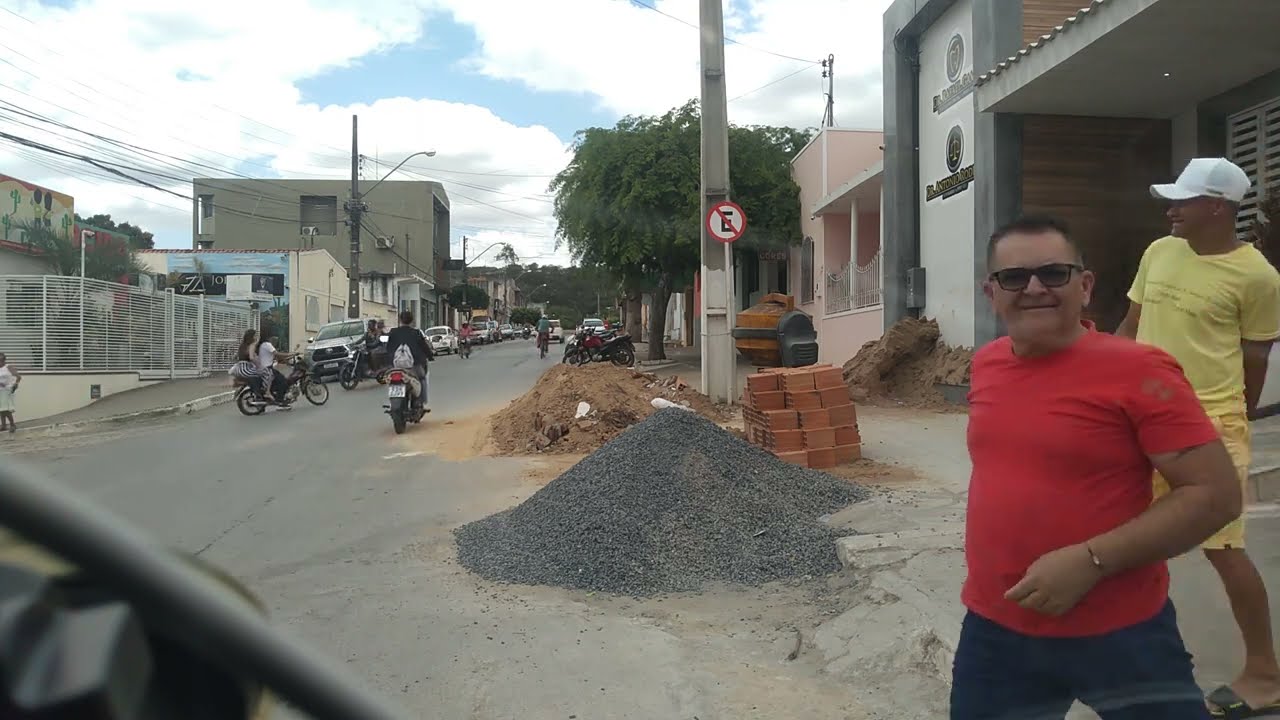 Em Cicero Dantas Bahia fazendo manutenção no meu motor home
