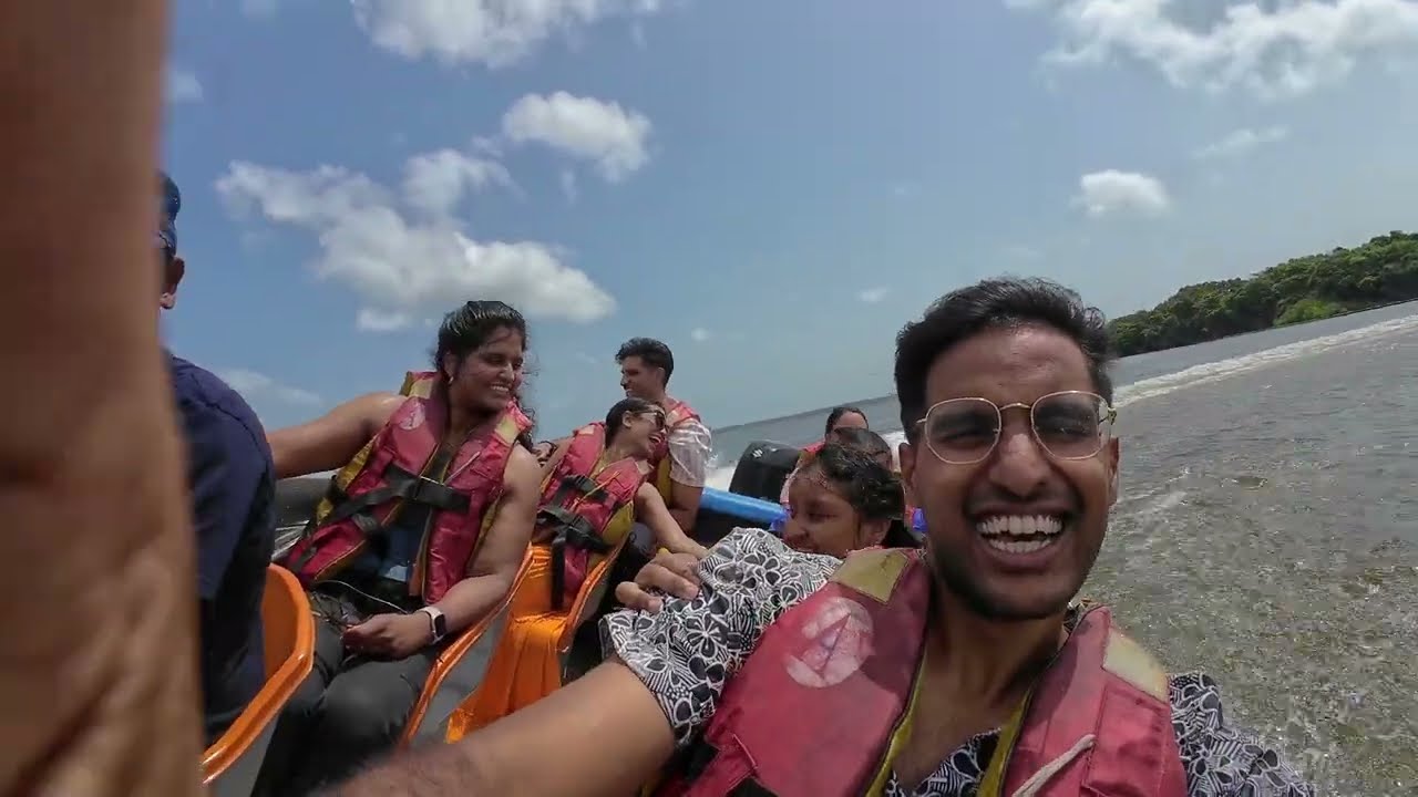 Houseboat tour / backwaters of Kerala 4K | India vlog (part 5)