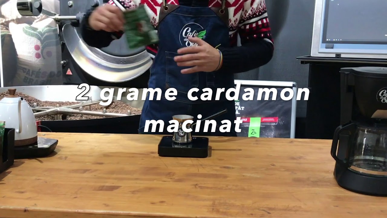 Cafe del Sol la ibric cu cardamon. Rețeta completă