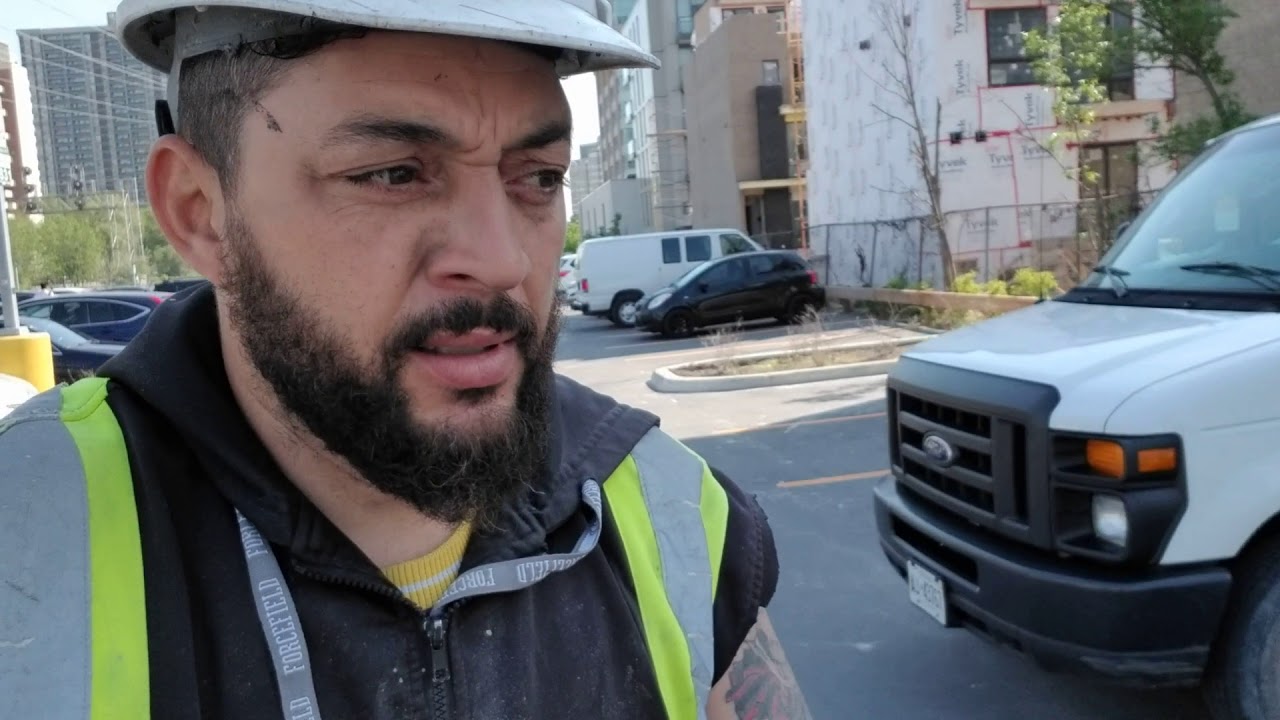Carros de peão de obra aqui no Canadá